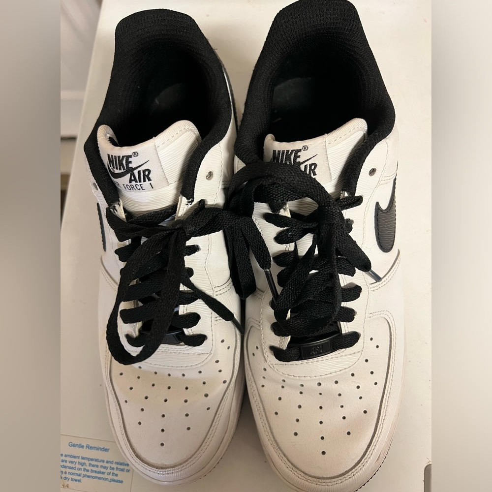Nike Air Force 1 shoes. Size 8.5